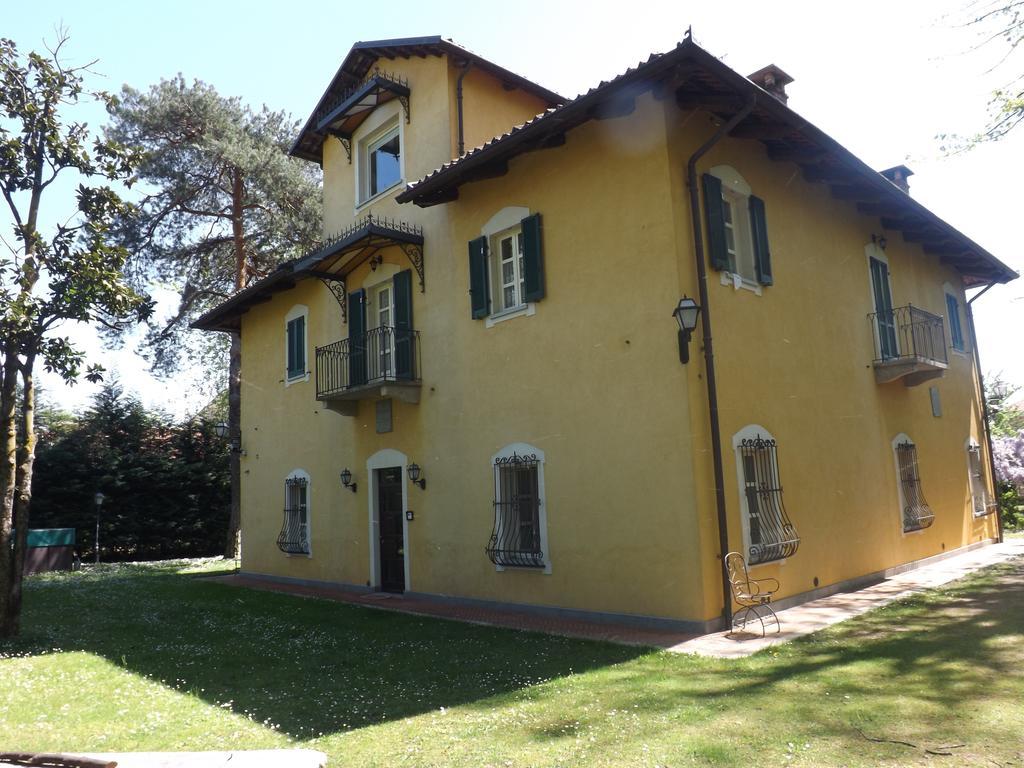 Villa Mirano Bed & Breakfast Piossasco Kültér fotó