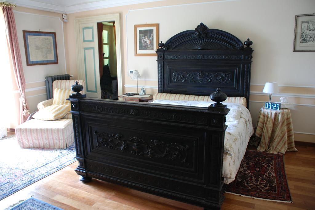 Villa Mirano Bed & Breakfast Piossasco Szoba fotó